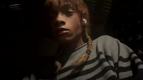 Snapshot of charr1barr chatting on 6, 10, 2025 Miss Chocolate online show from 6, 10, 2025