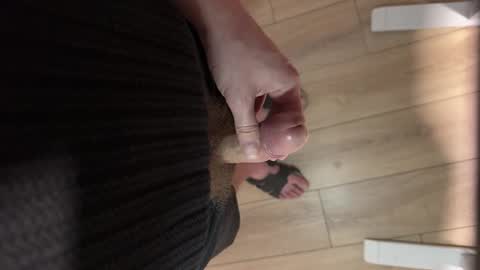 Snapshot of chatoday chatting on 15, 11, 2025 Bighead Uncut online show from 15, 11, 2025