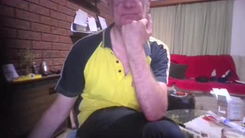 Snapshot of chaturdell9359 chatting on 16, 1, 2025 We Chat online show from 16, 1, 2025