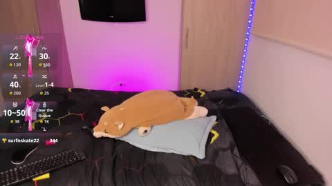 Snapshot of chaturmodels chatting on 16, 3, 2026 Sophie online show from 16, 3, 2026