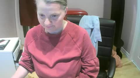 chealsiek online show from 5, 10, 2025