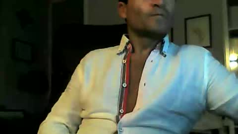 Snapshot of cheekycharm chatting on 24, 10, 2025 cheekycharm online show from 24, 10, 2025