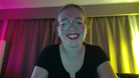 CheekyNightOwl online show from 8, 9, 2025