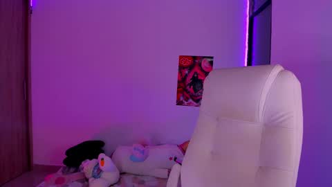 Snapshot of cheelsea_ chatting on 22, 2, 2025 cheelsea_ online show from 22, 2, 2025