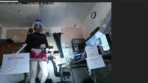 cheerleader_crossdresser online show from 9, 5, 2026