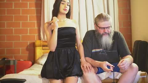 Snapshot of cheeseburgerjesus chatting on 6, 10, 2025 Cheesburger Jesus and whoever showed up. online show from 6, 10, 2025