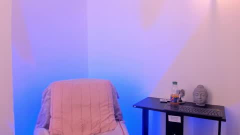 Chelsea  online show from 18, 11, 2025