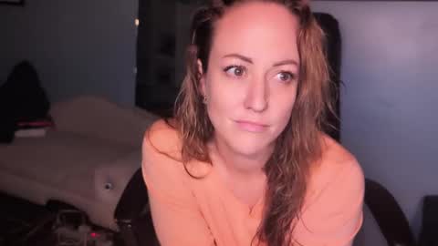 Snapshot of chelseelynn chatting on 2, 2, 2025 chelsee lynn online show from 2, 2, 2025