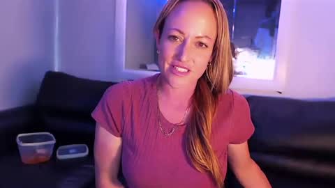 chelsee lynn online show from 6, 1, 2026