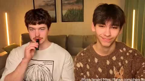 Snapshot of chem1ko chatting on 10, 10, 2025 LUCASRYANPVT IS OPEN online show from 10, 10, 2025