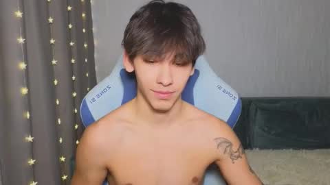 Snapshot of chem1ko chatting on 26, 10, 2025 LUCASRYANPVT IS OPEN online show from 26, 10, 2025