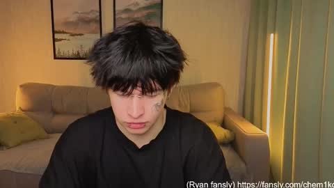 Snapshot of chem1ko chatting on 8, 11, 2025 LUCASRYANPVT IS OPEN online show from 8, 11, 2025