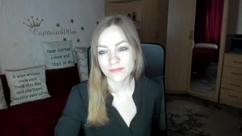 Silvia online show from 4, 2, 2025
