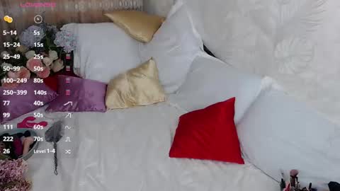 Snapshot of cherishsia chatting on 8, 11, 2025 Adriana online show from 8, 11, 2025