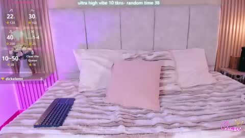 Snapshot of cherlyn_1 chatting on 11, 6, 2026 cherlyn_1 online show from 11, 6, 2026