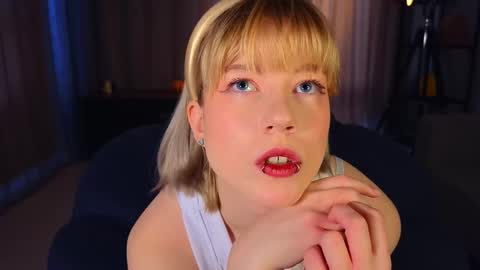 Snapshot of cherlynreece chatting on 17, 3, 2026 Hello guys Im Hanna online show from 17, 3, 2026