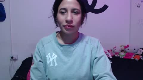 Snapshot of cherry_hc chatting on 22, 1, 2025 Nezumy Rey online show from 22, 1, 2025