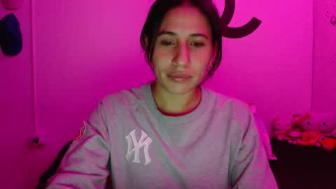 Snapshot of cherry_hc chatting on 22, 1, 2025 Nezumy Rey online show from 22, 1, 2025