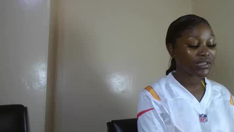 Snapshot of cherry_muffinn chatting on 30, 10, 2025 Goddess online show from 30, 10, 2025