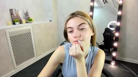 Snapshot of cherry_pr1ce chatting on 20, 12, 2024 cherry_pr1ce online show from 20, 12, 2024