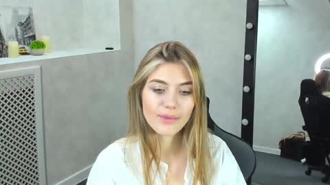 Snapshot of cherry_pr1ce chatting on 23, 12, 2024 cherry_pr1ce online show from 23, 12, 2024