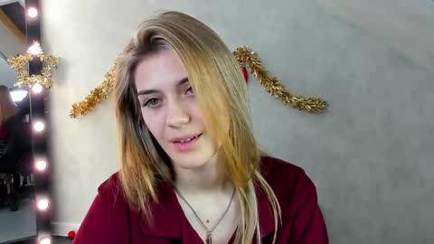 Snapshot of cherry_pr1ce chatting on 9, 1, 2025 cherry_pr1ce online show from 9, 1, 2025