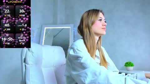 Snapshot of cherry_pr1ce chatting on 5, 3, 2025 cherry_pr1ce online show from 5, 3, 2025