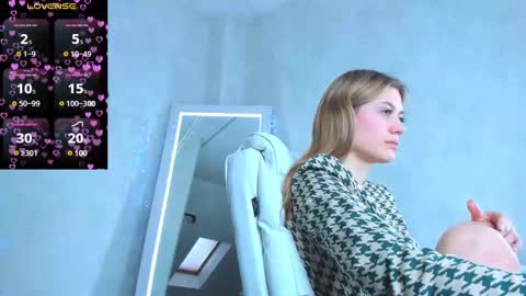 Snapshot of cherry_pr1ce chatting on 11, 3, 2025 cherry_pr1ce online show from 11, 3, 2025