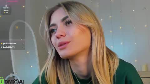 Snapshot of cherry_pr1ce chatting on 5, 10, 2025 cherry_pr1ce online show from 5, 10, 2025