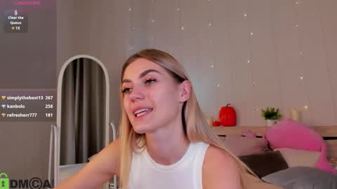 Snapshot of cherry_pr1ce chatting on 27, 10, 2025 cherry_pr1ce online show from 27, 10, 2025