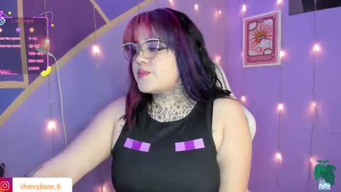  dayis independent model  online show from 13, 9, 2025