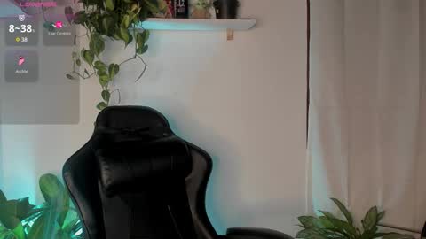 Cherry Lady online show from 30, 10, 2025