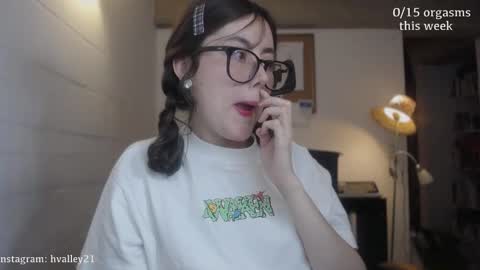 Sarah Prez online show from 28, 11, 2025