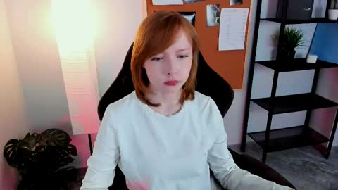 cherrycrushlove online show from 10, 5, 2026