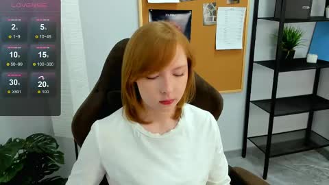 cherrycrushlove online show from 12, 5, 2026