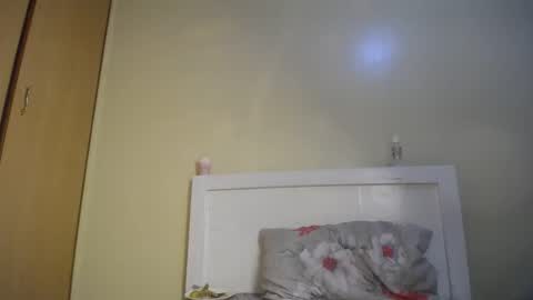 cherrycuddle2 online show from 21, 12, 2025