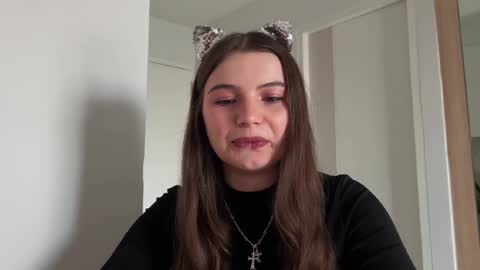 Lina online show from 31, 12, 2024