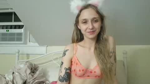 cherryflavorxx online show from 28, 5, 2026