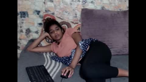 Snapshot of cherryindian694u chatting on 22, 5, 2026 leah is the name online show from 22, 5, 2026