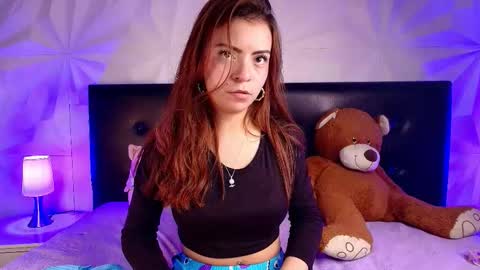 Snapshot of cherrylionn chatting on 9, 10, 2025 Cherry online show from 9, 10, 2025