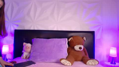 Snapshot of cherrylionn chatting on 10, 10, 2025 Cherry online show from 10, 10, 2025