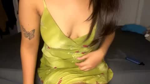 Snapshot of cherrynovax chatting on 24, 6, 2026 Bella online show from 24, 6, 2026