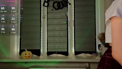 Snapshot of cherrypepperkiss chatting on 25, 10, 2025 Lysia online show from 25, 10, 2025