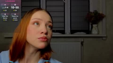 Snapshot of cherrypepperkiss chatting on 8, 11, 2025 Lysia online show from 8, 11, 2025