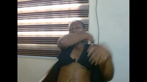 Snapshot of cherryredcunt chatting on 24, 2, 2025 cherryredcunt online show from 24, 2, 2025