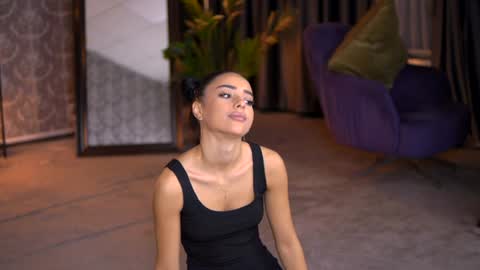 Snapshot of cherryselena chatting on 1, 2, 2025 Selena online show from 1, 2, 2025