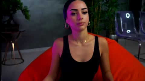 Selena online show from 17, 9, 2025