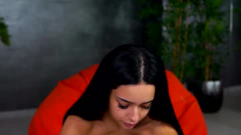 Selena online show from 24, 10, 2025