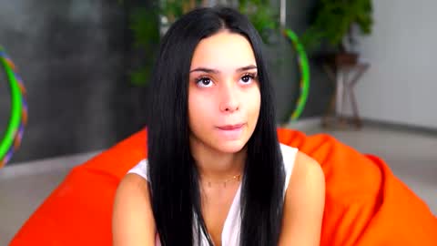 Selena online show from 28, 10, 2025