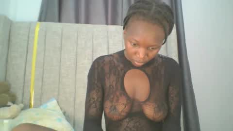 Snapshot of cherrytwindolls chatting on 16, 4, 2026 Kim and vee online show from 16, 4, 2026